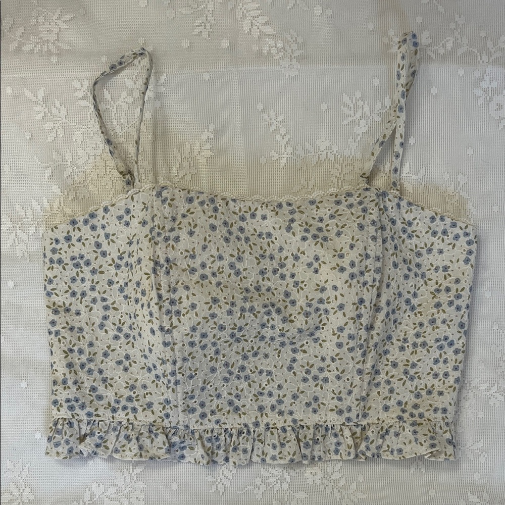 Floral Crop Top with Lace Trim Blue and Cream